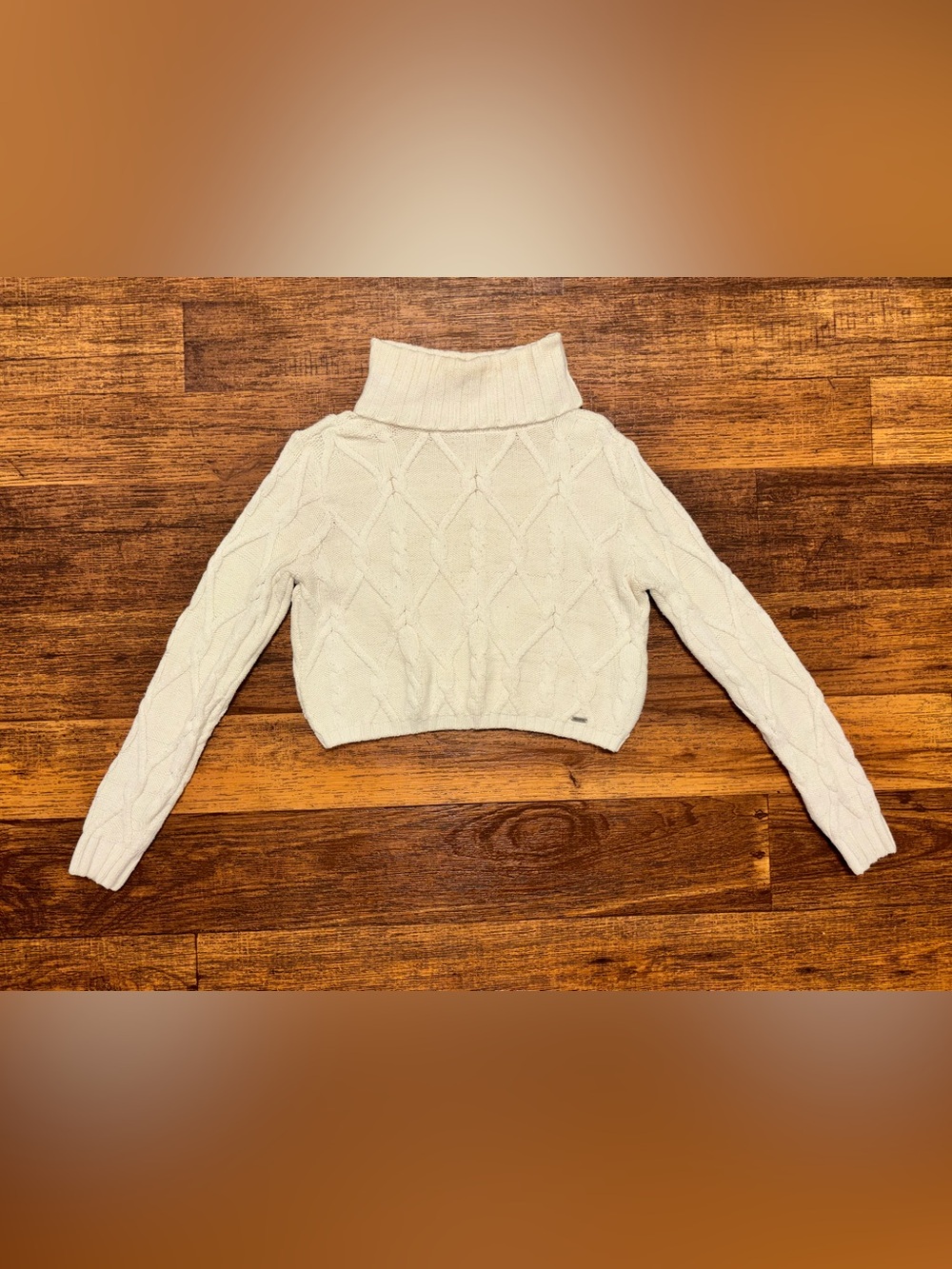 Hollister Cream Cropped Cable Knit Turtleneck Sweater